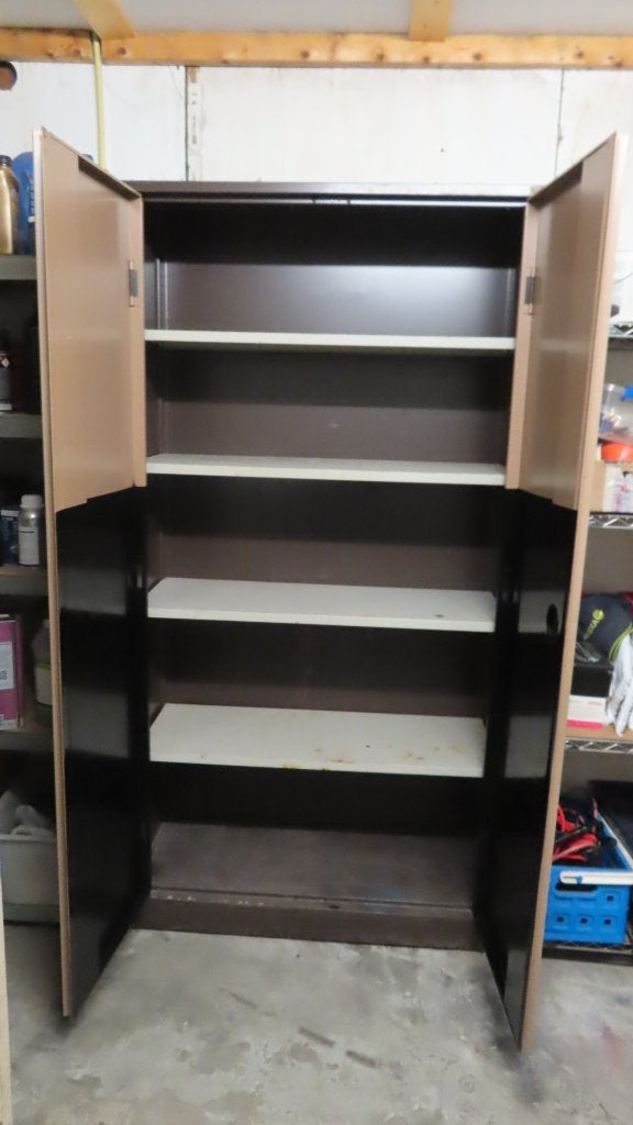 Metalen kast 2 deuren, Ophalen, Gebruikt, Meerdere deuren, Metaal