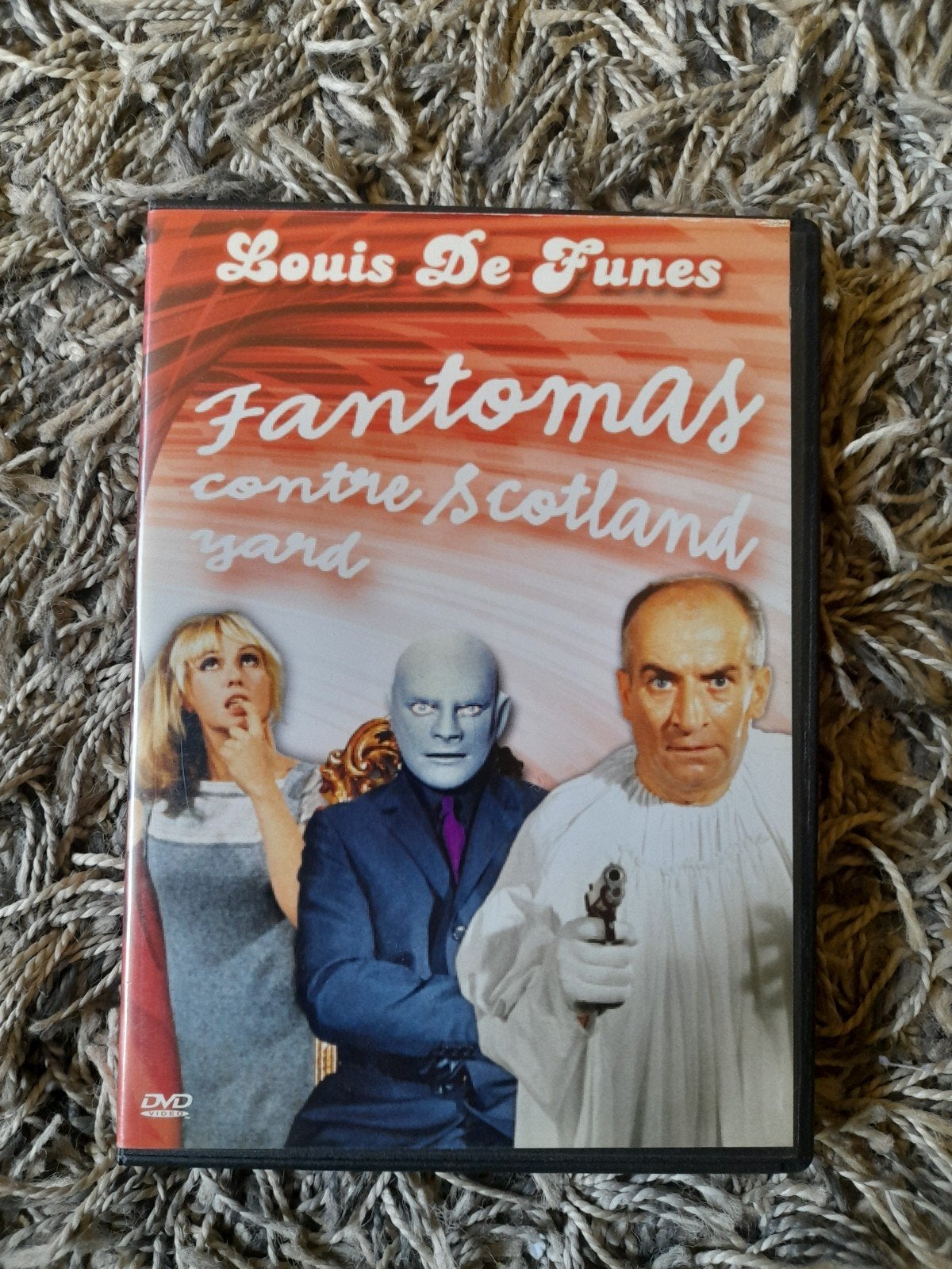 dvd Fantomas, Nederlands, Ophalen of Verzenden, Zo goed als nieuw, Komedie