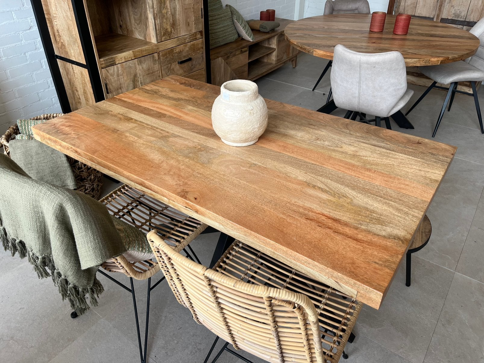 Magazijn leegverkoop rechte eettafel mangohout matrix zwart, Hout, Nieuw, Ophalen of Verzenden, Info@wkhome.nl