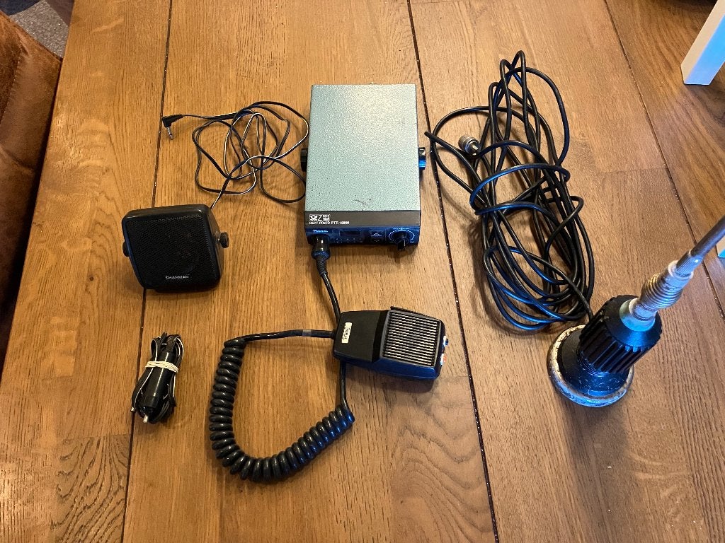 27mc bak met toebehoren, Telecommunicatie, Zenders en Ontvangers, Ophalen of Verzenden, Gebruikt, Zender en Ontvanger
