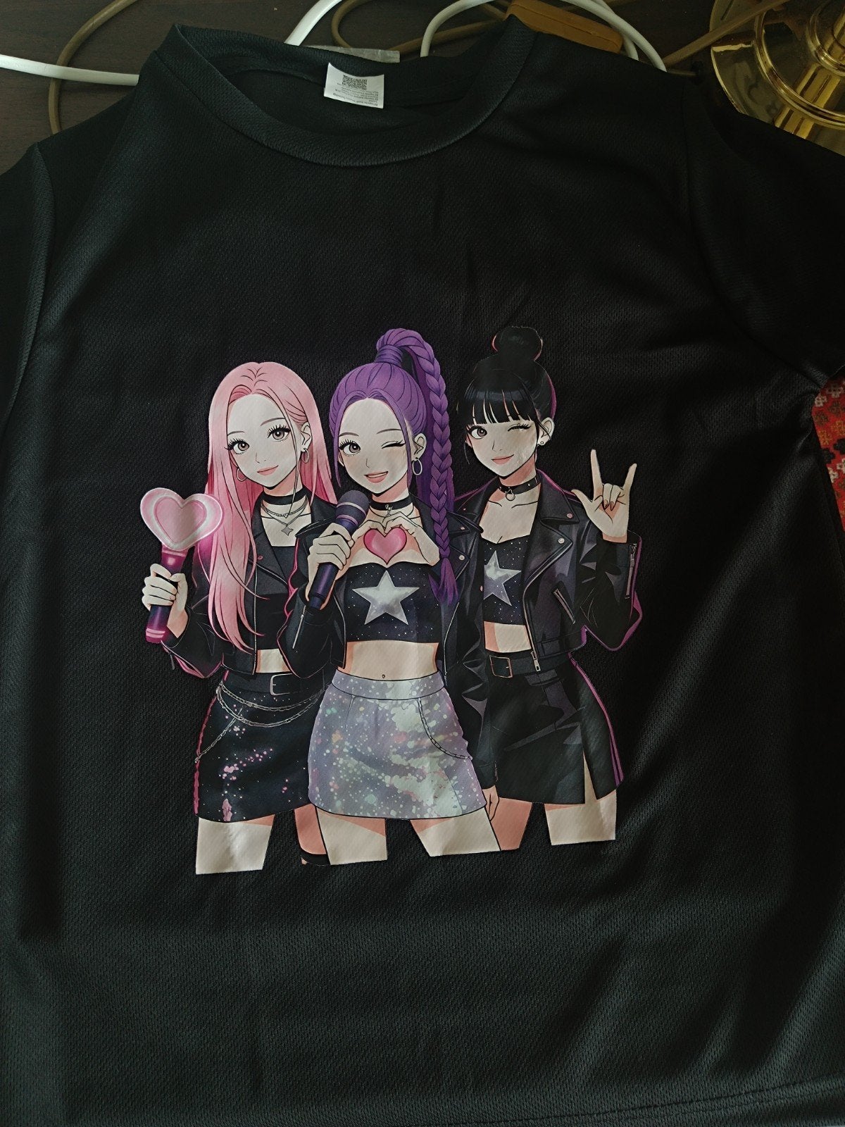 mooie nieuwe Tshirt kpop diemen hunters.maat 140, Ophalen of Verzenden, Nieuw, Meisje, Shirt of Longsleeve