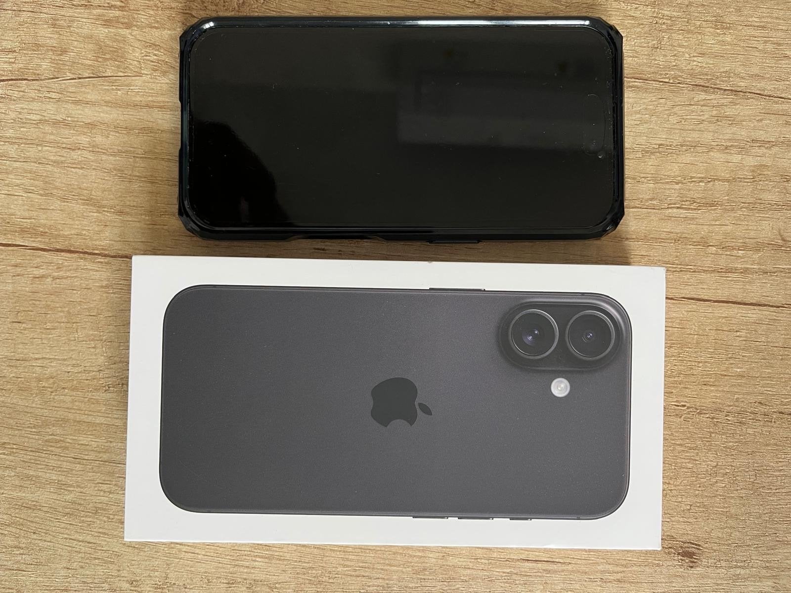 Apple iPhone 16 Zwart – 128GB – Nieuwstaat – 100% batterij, Telecommunicatie, Mobiele telefoons | Apple iPhone, Ophalen, 128 GB