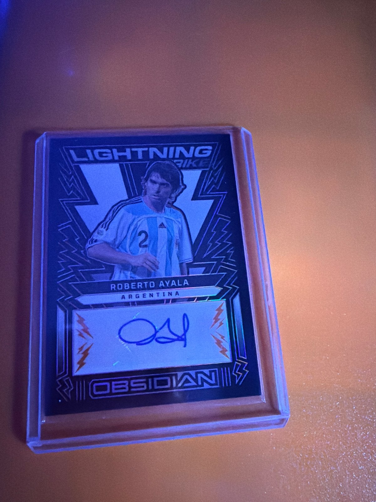 Roberto Ayala gesigneerde kaart - Obsidian Lightning Strike, Verzamelen, Ophalen of Verzenden, Zo goed als nieuw, Buitenlandse clubs