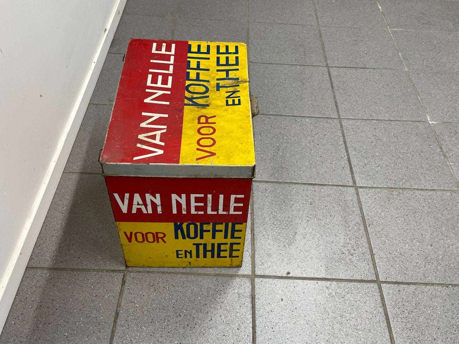 Vintage Van Nelle blikken trommel voor koffie en thee, Ophalen, Gebruikt, Koffie, Van Nelle