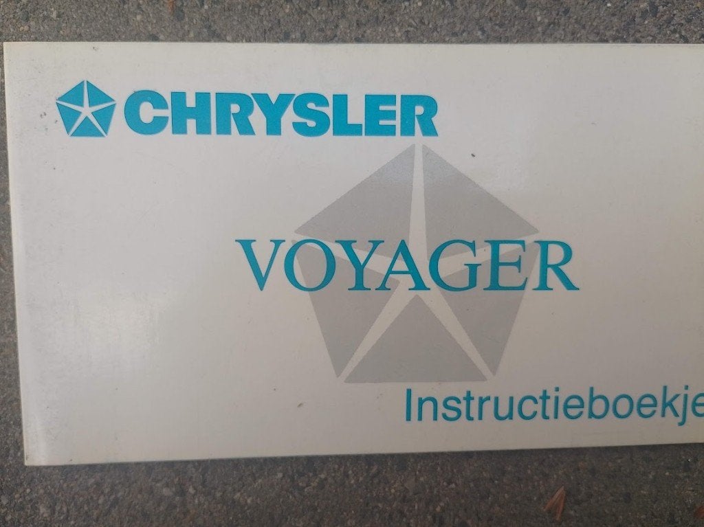 Chrysler Voyager handleiding/instructieboek, Auto diversen, Ophalen of Verzenden