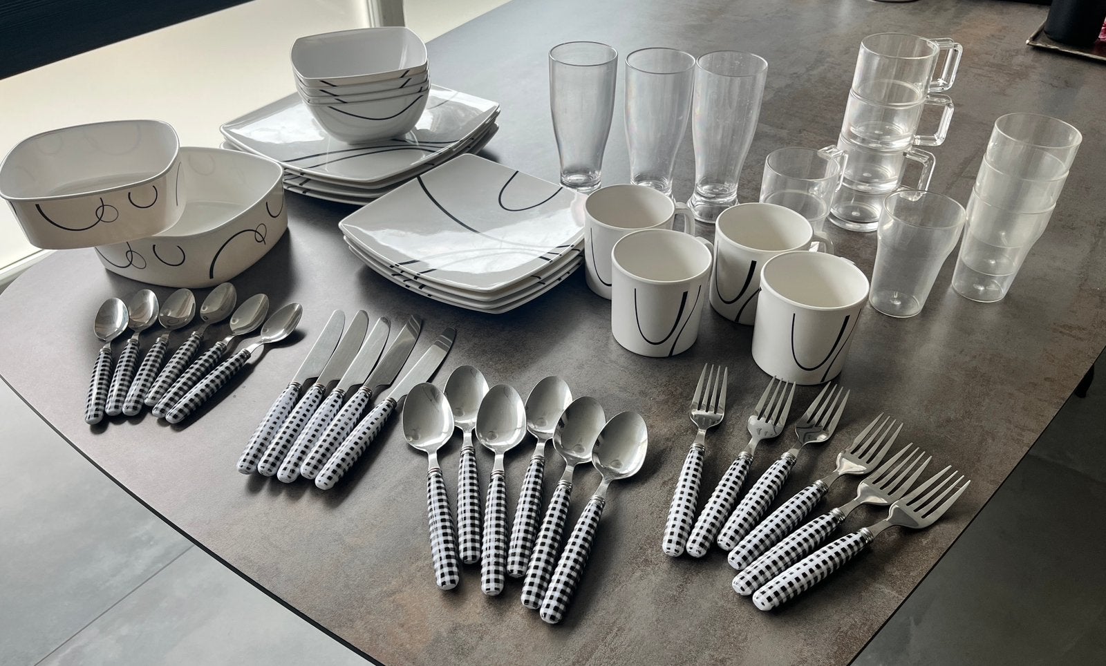Campingservies + bestek, Huis en Inrichting, Ophalen, Gebruikt, Overige materialen