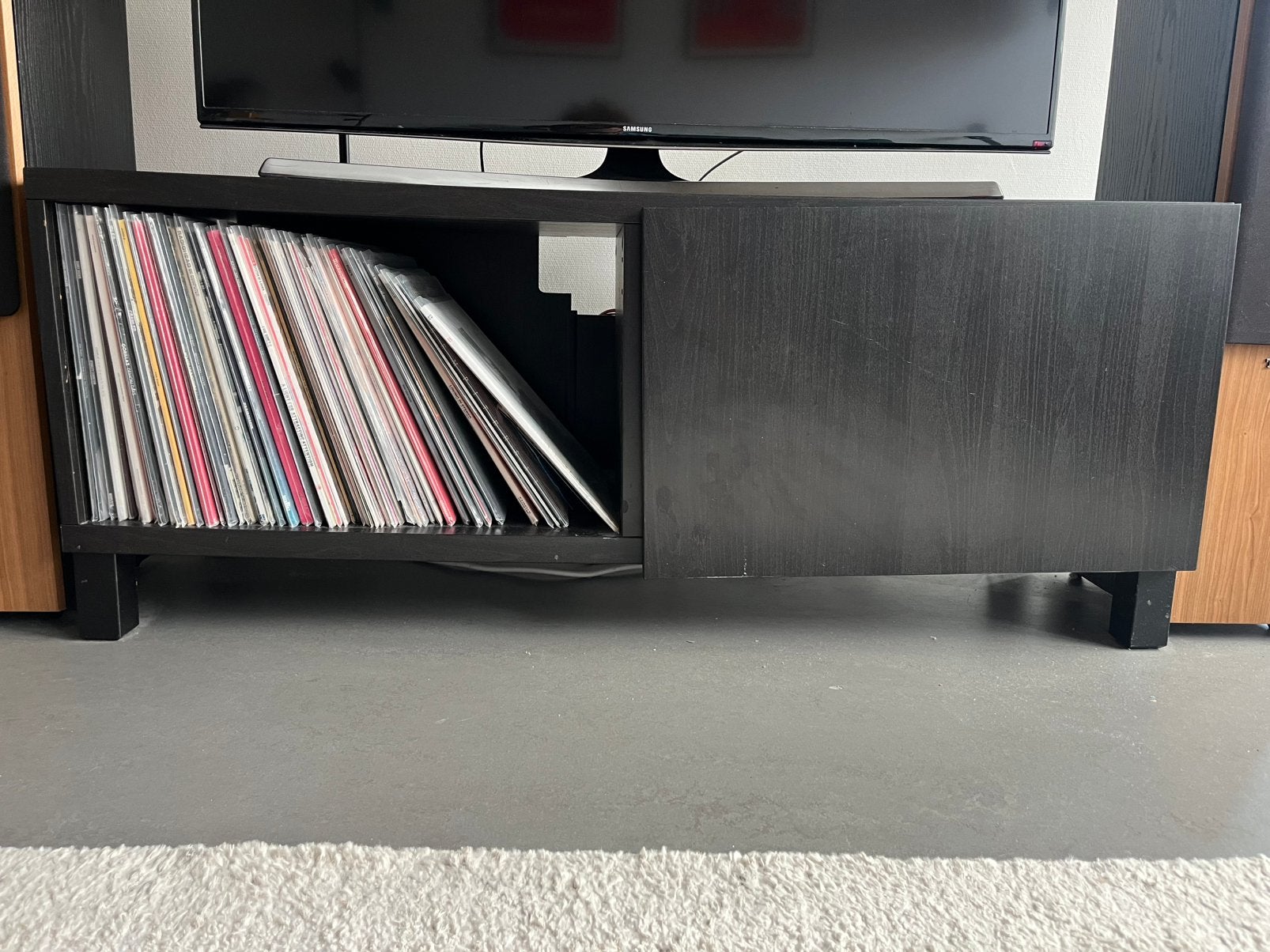 Bestå TV-meubel zwart, Ophalen, Zo goed als nieuw, 25 tot 50 cm, Minder dan 100 cm