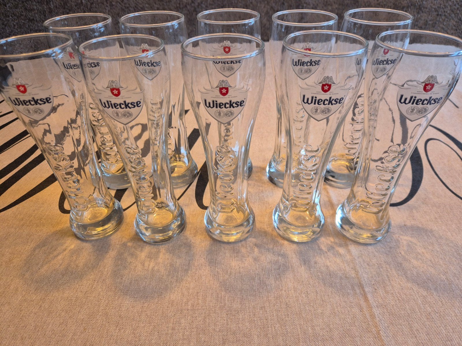 10 wieckse rose bier glazen, Huis en Inrichting, Keuken | Servies, Ophalen, Glas of Glazen, Overige stijlen, Glas