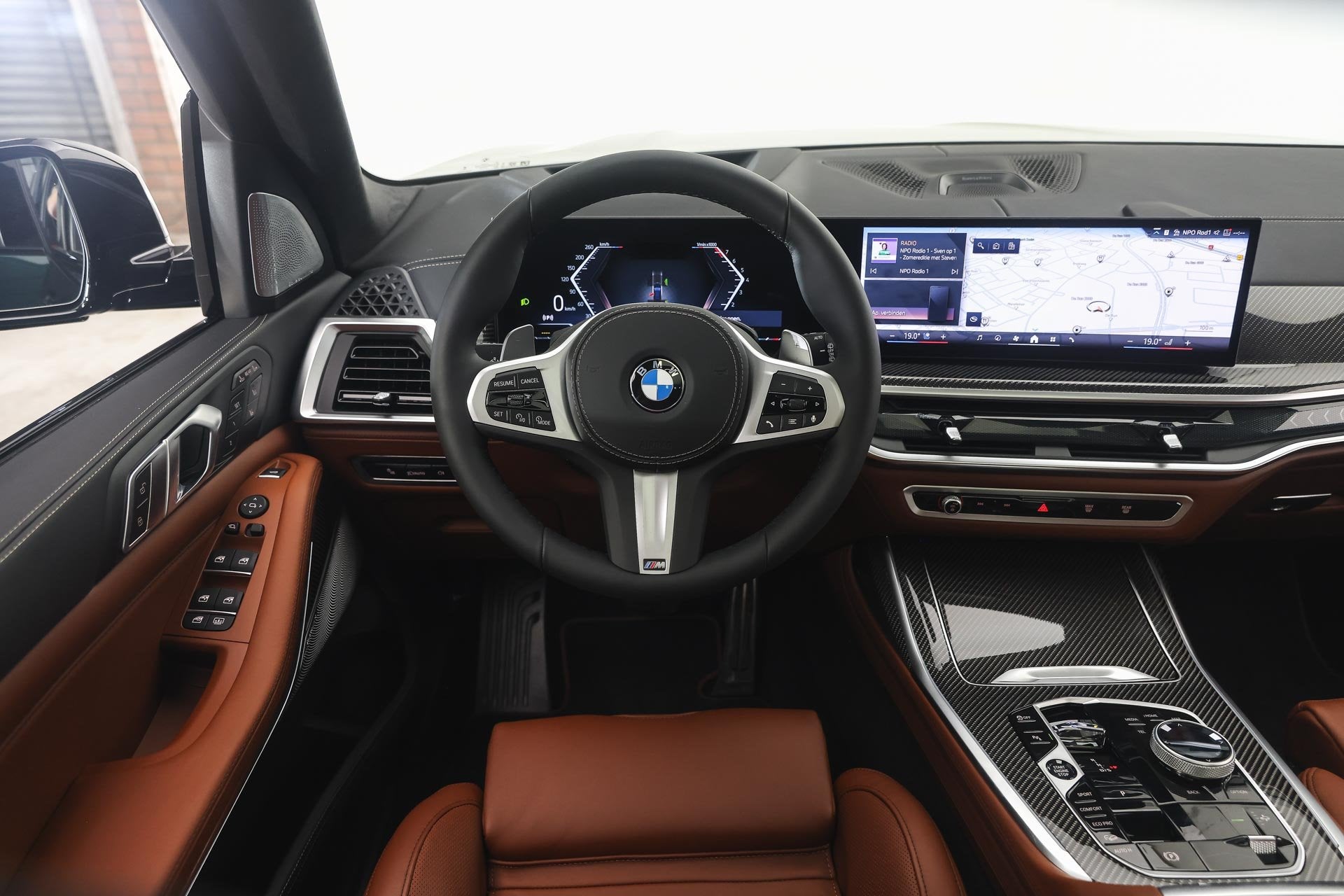 BMW X7 xDrive40i M Sport Automaat / Panoramadak Sky Lounge /, Automaat, Dealer onderhouden, 7 stoelen, 2998 cc