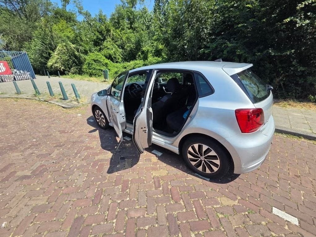 Foto 3 van Volkswagen Polo 1.0 TSI Automaat | Nieuwe APK | Airco | Navi