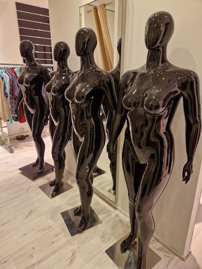 Etalage paspoppen Dames XXL (maat42/44), Ophalen of Verzenden