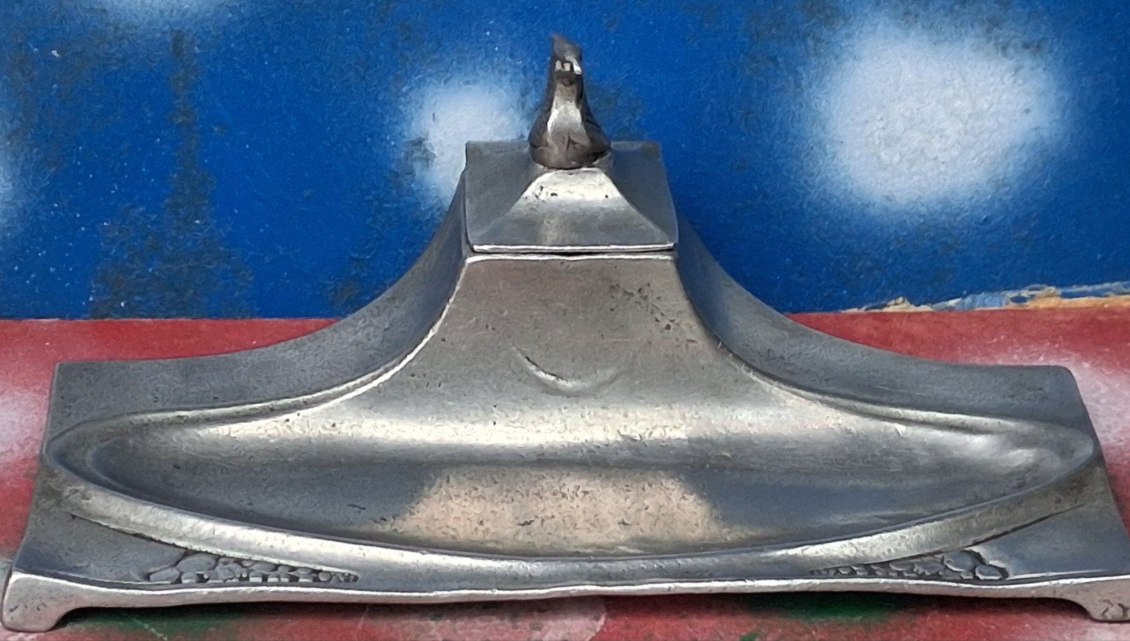 Inktstel. Tin. Jugendstil.  Ca 1900. Gesigneerd. 20 cm., Ophalen