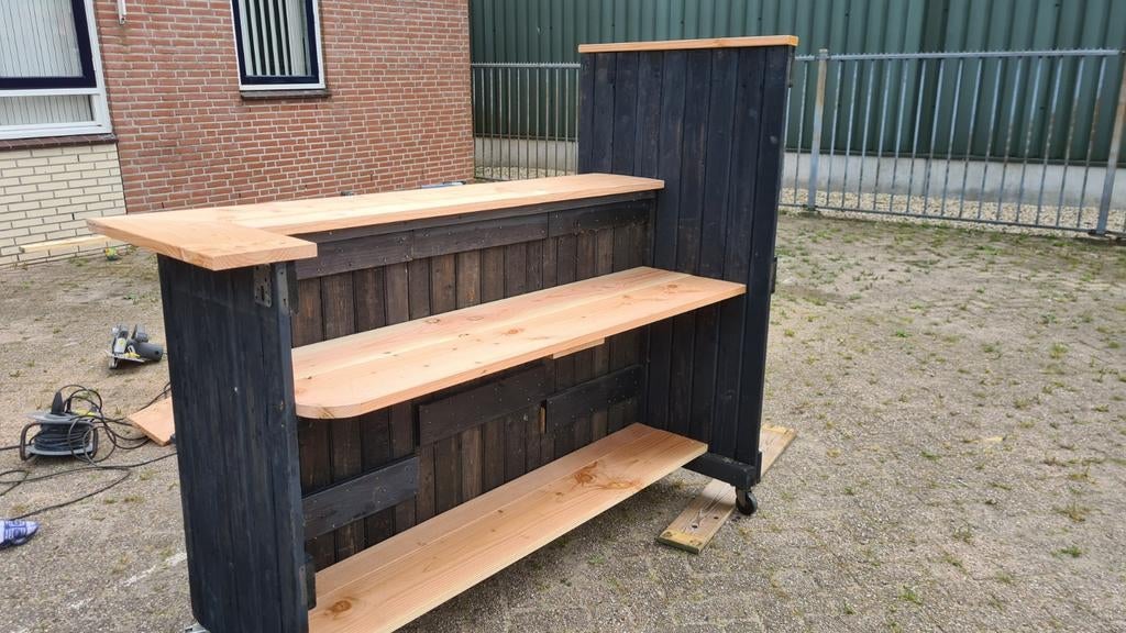 Huisbar 1.60 breed, Ophalen