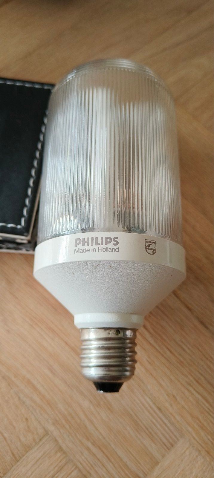 Oude philips SL-13 lamp werkend, Ophalen of Verzenden, Gebruikt, E27 (groot), Spaarlamp