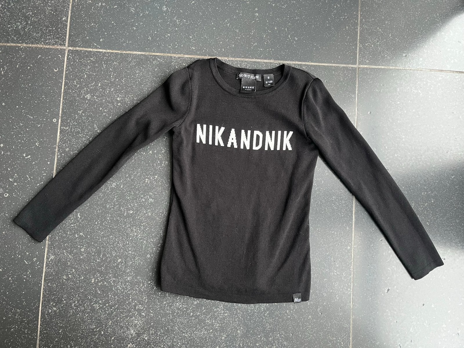 Meisjes trui / longsleeve zwart Nik & Nik mt 8 / 128, Ophalen of Verzenden, Gebruikt, Meisje, Shirt of Longsleeve