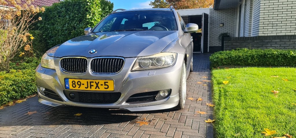 BMW 330xd Touring LCI High Executive Individual, Automaat, 1800 kg, Zwart, Stationwagon