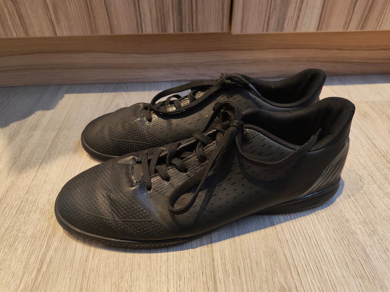 Dutchy voetbalschoenen maat 43 - Zo goed als nieuw, Sport en Fitness, Voetbal, Schoenen, Zo goed als nieuw, Maat M, Ophalen of Verzenden