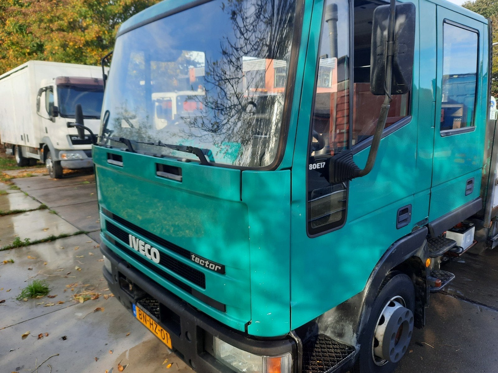 iveco 80E17 dubbelcab, Achterwielaandrijving, Zwart, Iveco, Leder