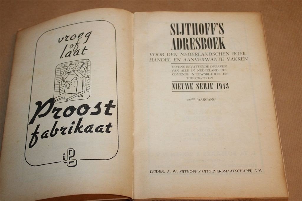 Sijthoffs Adresboek — Nederlandse Boekhandel 1943, Ophalen of Verzenden, Gelezen