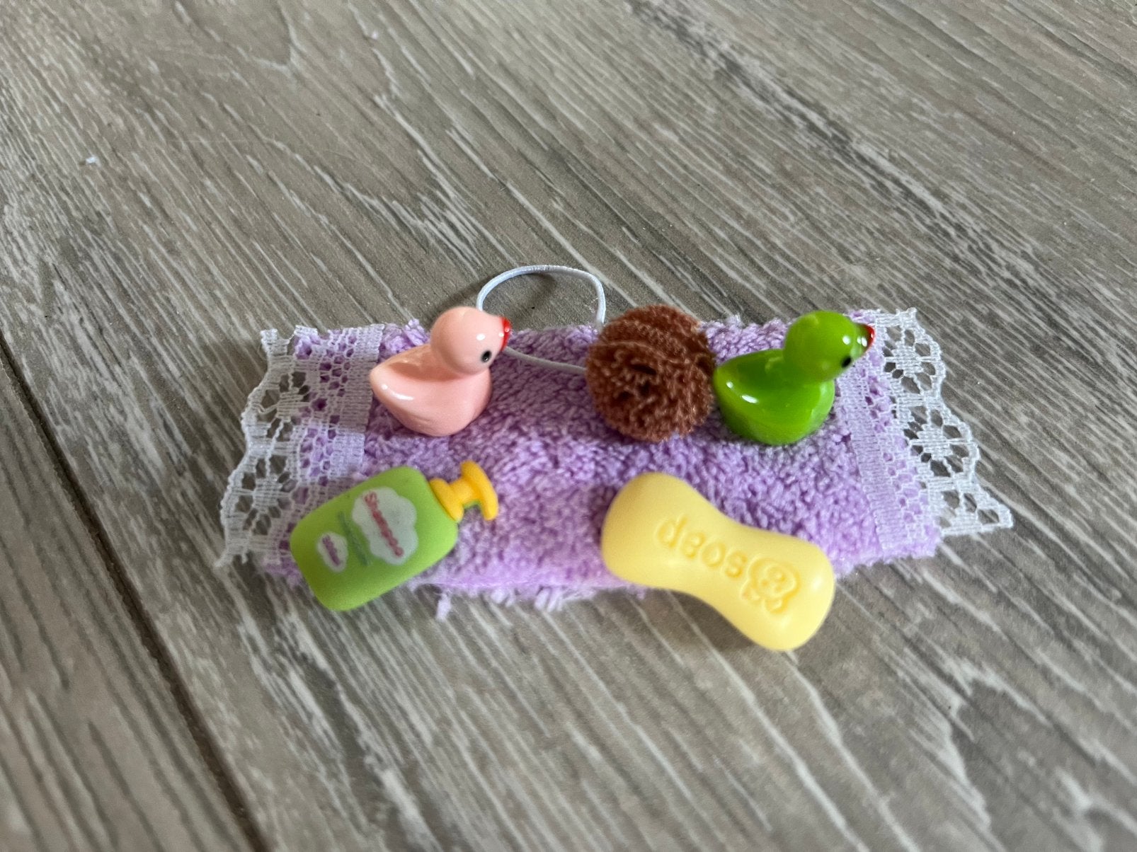 Badkamersetje poppen/ maileg huis incl verzenden, Ophalen, Nieuw, Poppenhuis