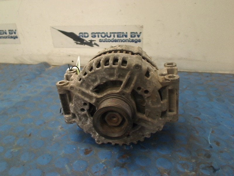 Dynamo Mercedes-Benz C (W204) (2008-02/2014-01) A1561540102, Gebruikt, Mercedes-Benz AG, Mercedes-Benz, Mercedesstraße 120, Stuttgart 70372, , Duitsland