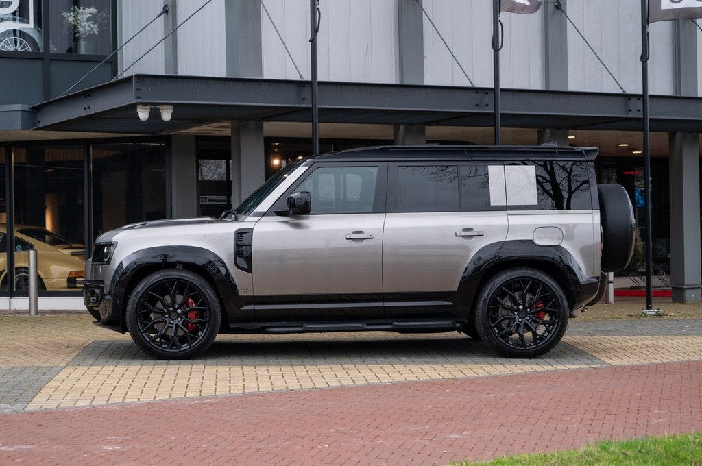Land Rover Defender 110 P300e X-Dynamic HSE Urban Widetrack, Automaat, Gebruikt, 4 cilinders, Hybride Elektrisch/Benzine