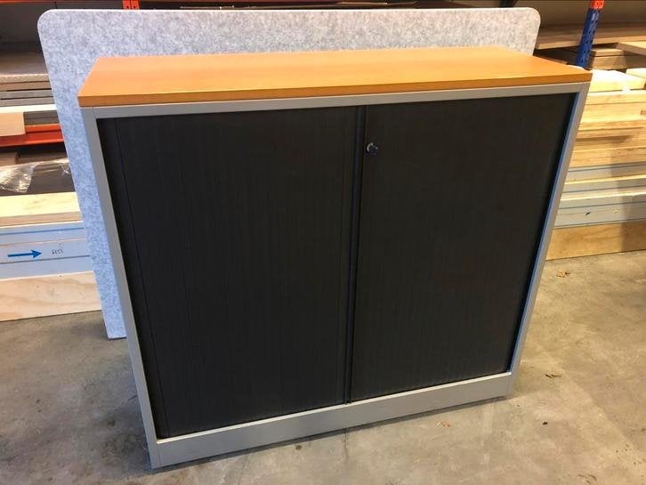 Ahrend roldeurkast/archiefkast /opbergkast H=109, Niet ingevuld, 100 tot 150 cm, 100 tot 150 cm, Niet ingevuld