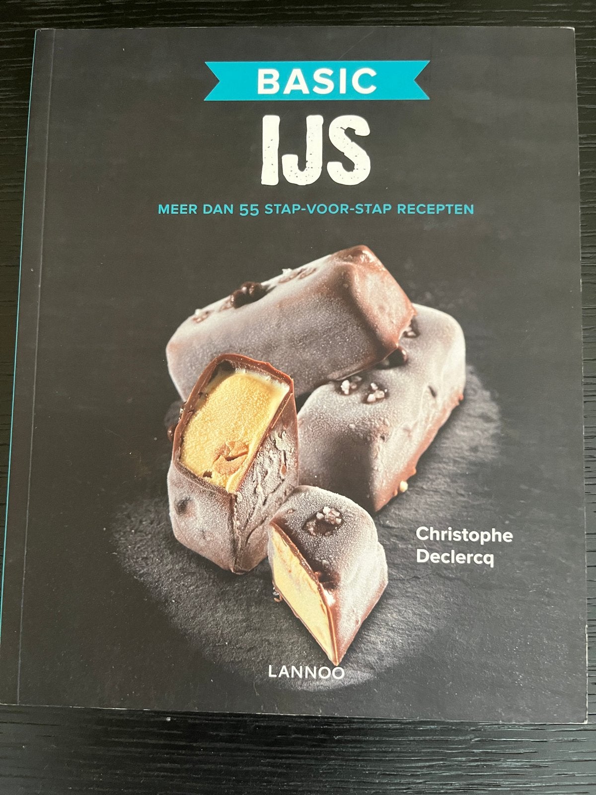 Basic IJs: Meer dan 55 stap-voor-stap recepten, Ophalen of Verzenden, Zo goed als nieuw, Overige gebieden, Taart, Gebak en Desserts