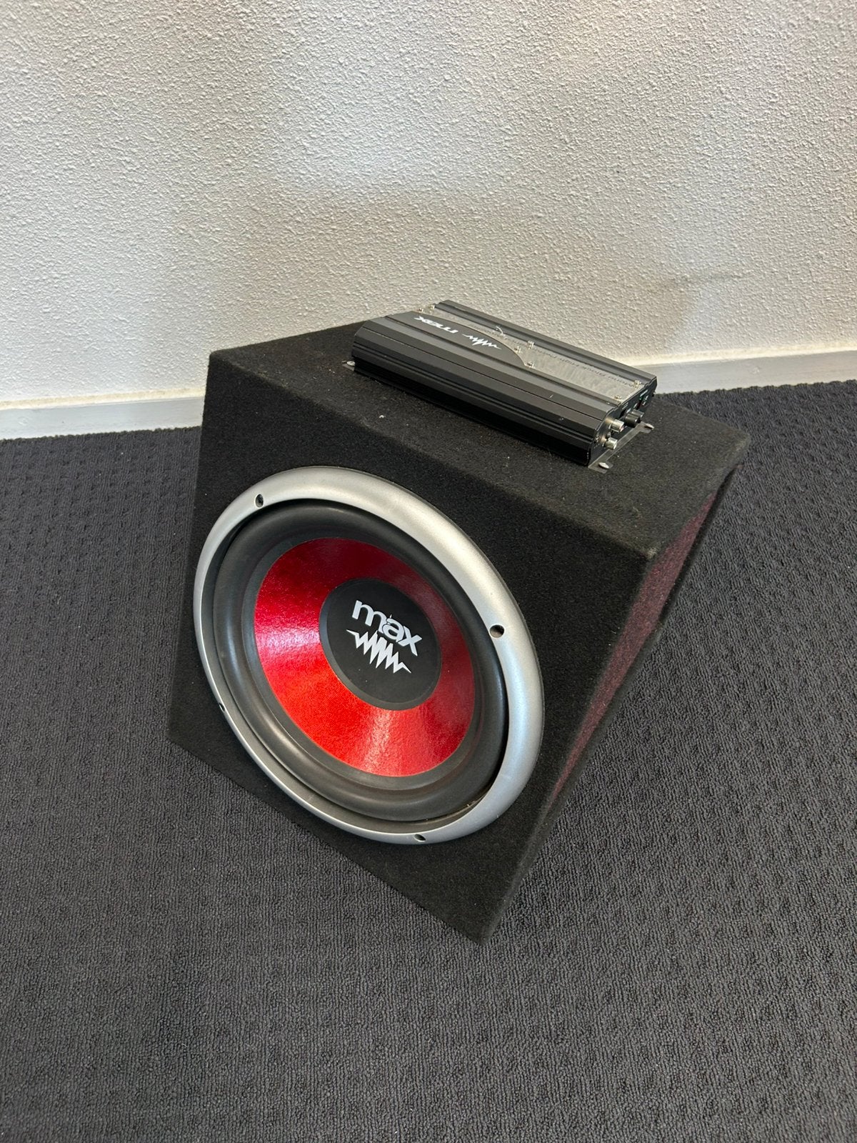 MAX Amplifier type 5025 voor o.a. in de auto, Ophalen of Verzenden, Zo goed als nieuw, Audio