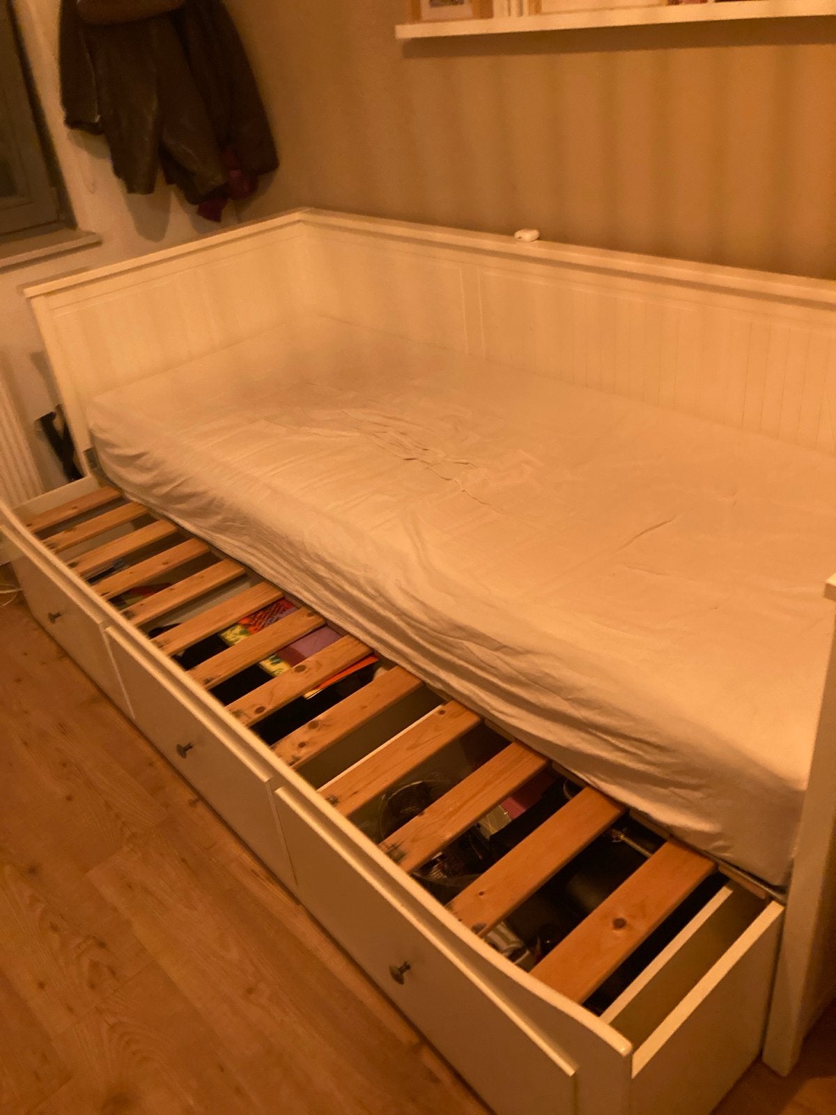 IKEA Hemnes bedbank met 3 lades en uitschuifbaar bed, Ophalen, Gebruikt, Wit, Tweepersoons
