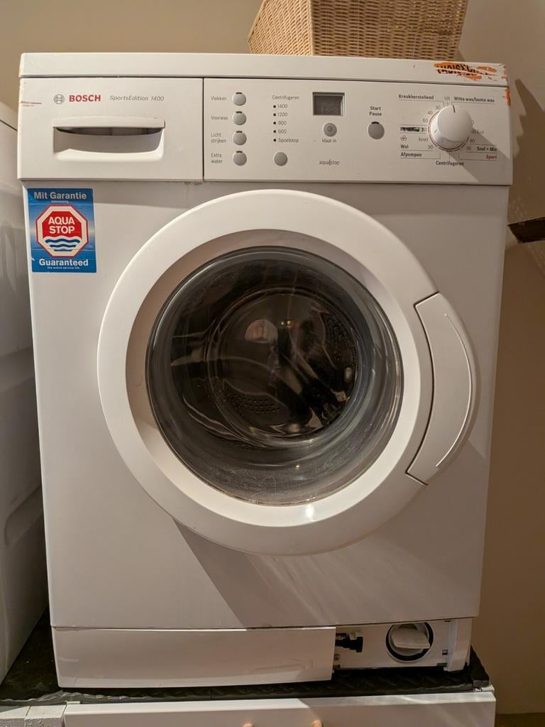 Bosch SportsEdition 1400 wasmachine, Witgoed en Apparatuur, Ophalen, Gebruikt, 85 tot 90 cm, 1200 tot 1600 toeren