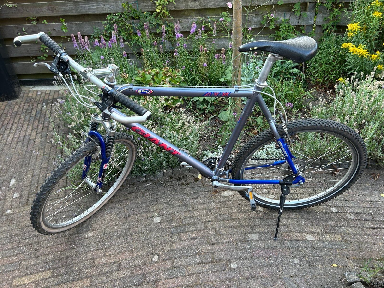 Te koop: Giant mountenbaike, Fietsen en Brommers, Fietsen | Mountainbikes en ATB, Minder dan 45 cm, Ophalen, Zo goed als nieuw