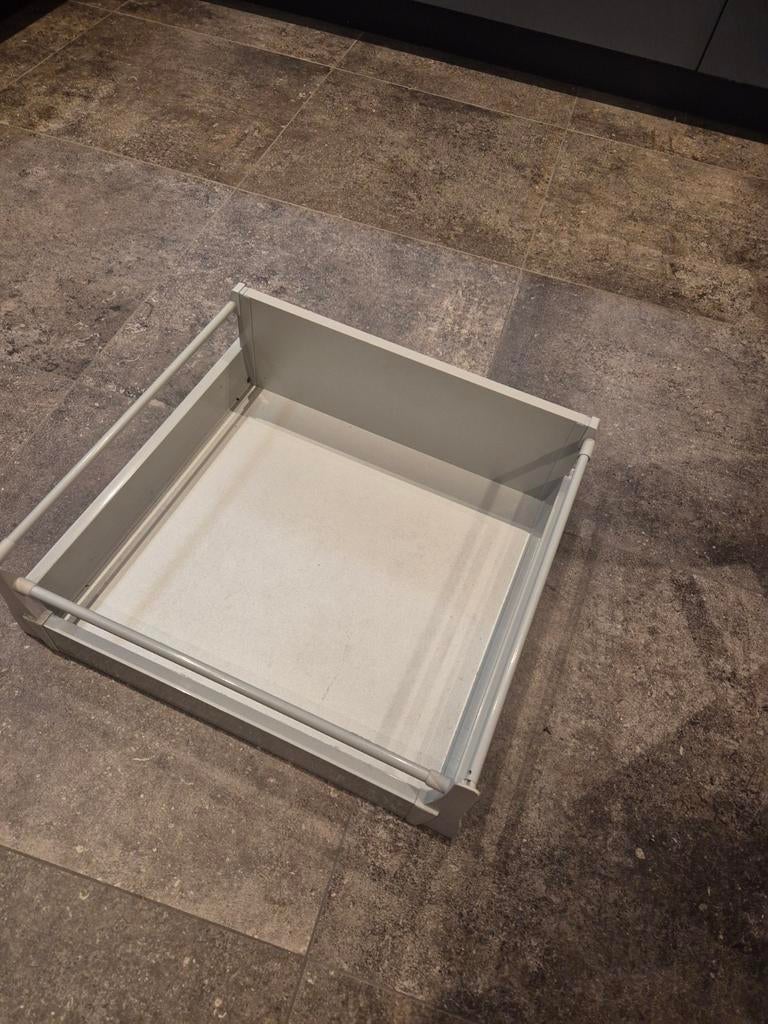 Binnenlade, breed 55 cm, diep ongeveer 50 cm, Huis en Inrichting, Keuken | Keukenelementen, Ophalen of Verzenden, 50 tot 75 cm