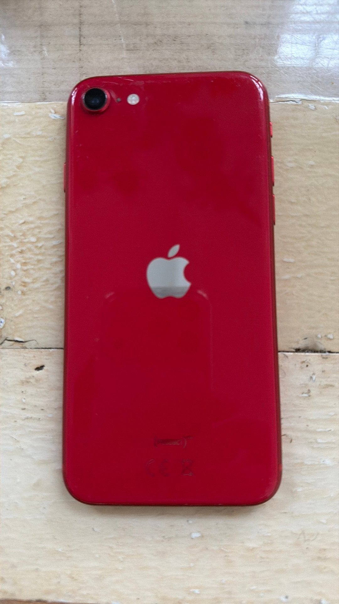Iphone SE, Telecommunicatie, Mobiele telefoons | Apple iPhone, Ophalen of Verzenden, Gebruikt, Rood, 64 GB