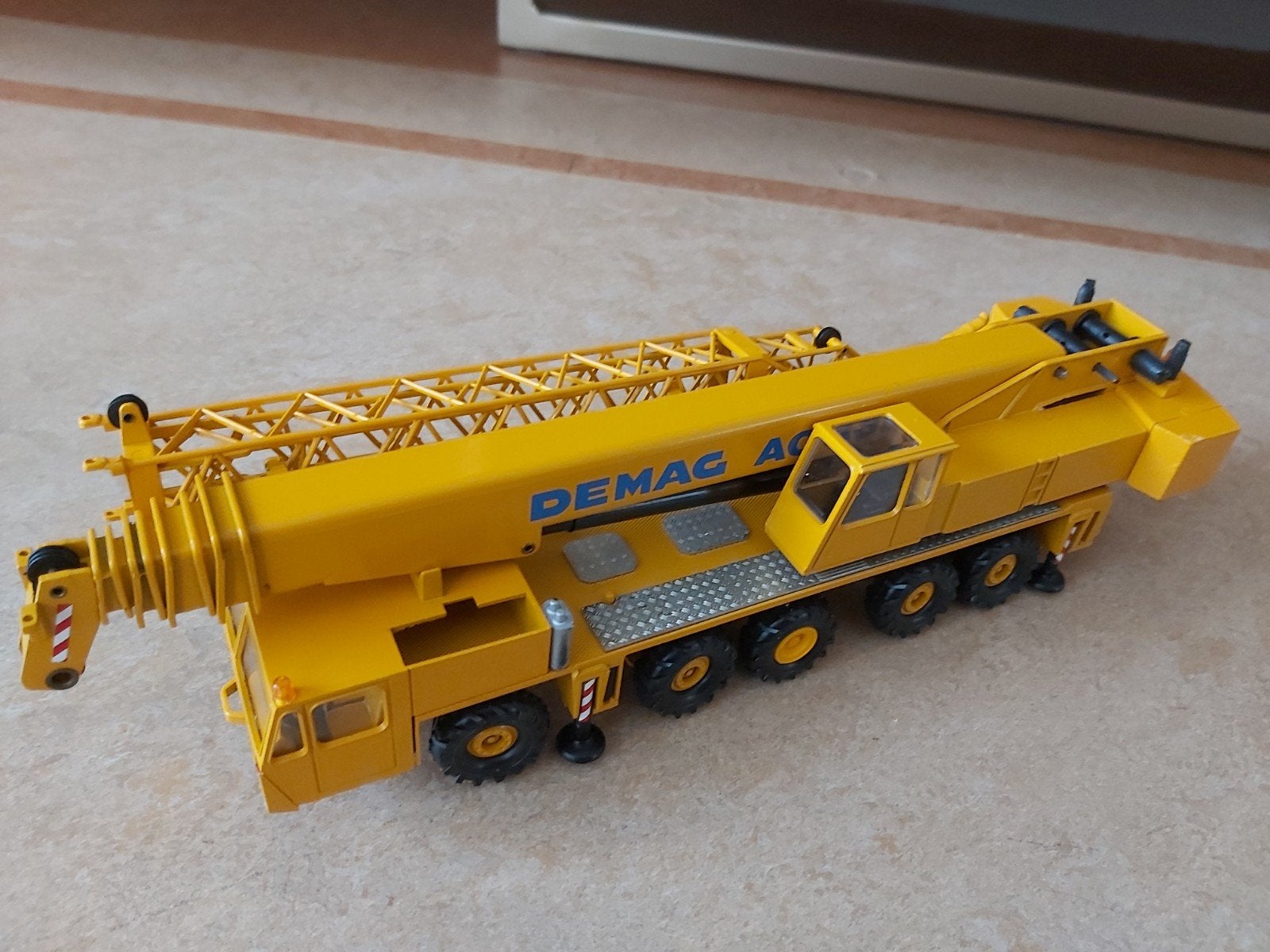 DEMAG AC435 hydr. 5 assige telescoop kraan van Conrad 1/50, Hobby en Vrije tijd, Modelauto's | 1:50, Ophalen of Verzenden, Nieuw