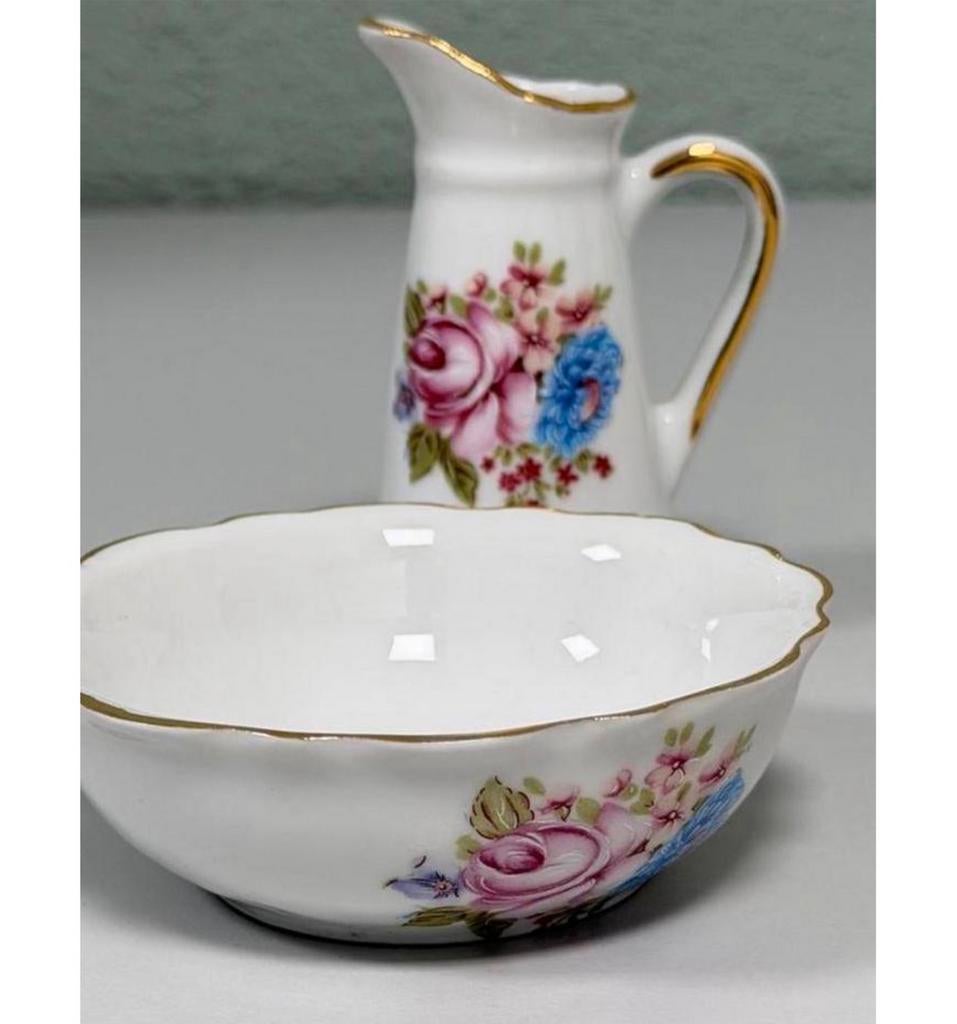 ROYAL PORCELAIN P. Limoges 24KT Gold melkkan en schaaltje, Ophalen of Verzenden