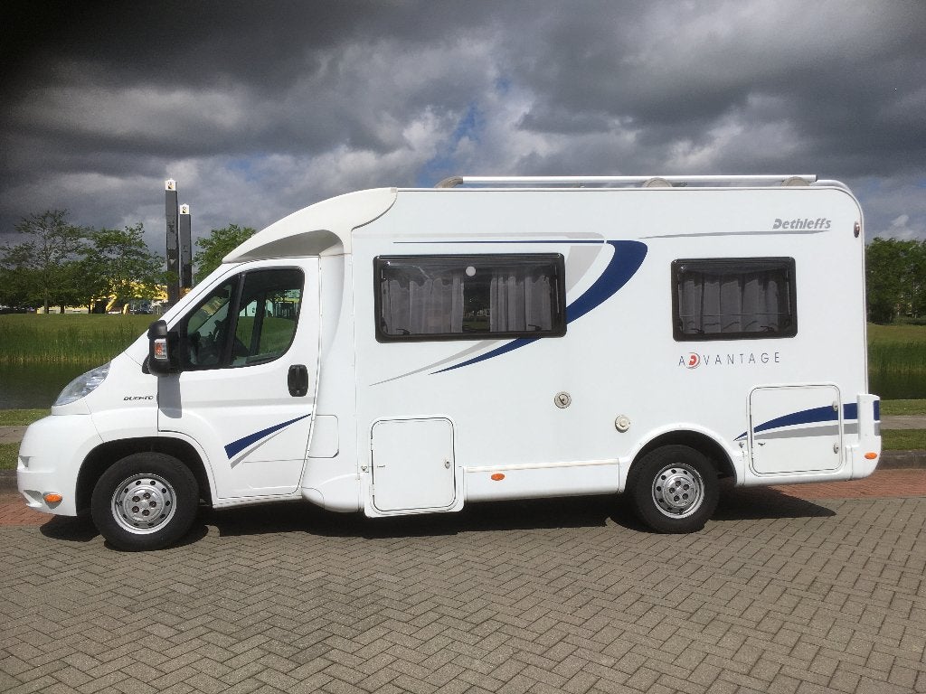 DETHLEFFS ADVANTAGE T5841.2007.109.000KM..HALFINTEGRAAL.., Luifel, Ringverwarming, Fiat, Afzuigkap