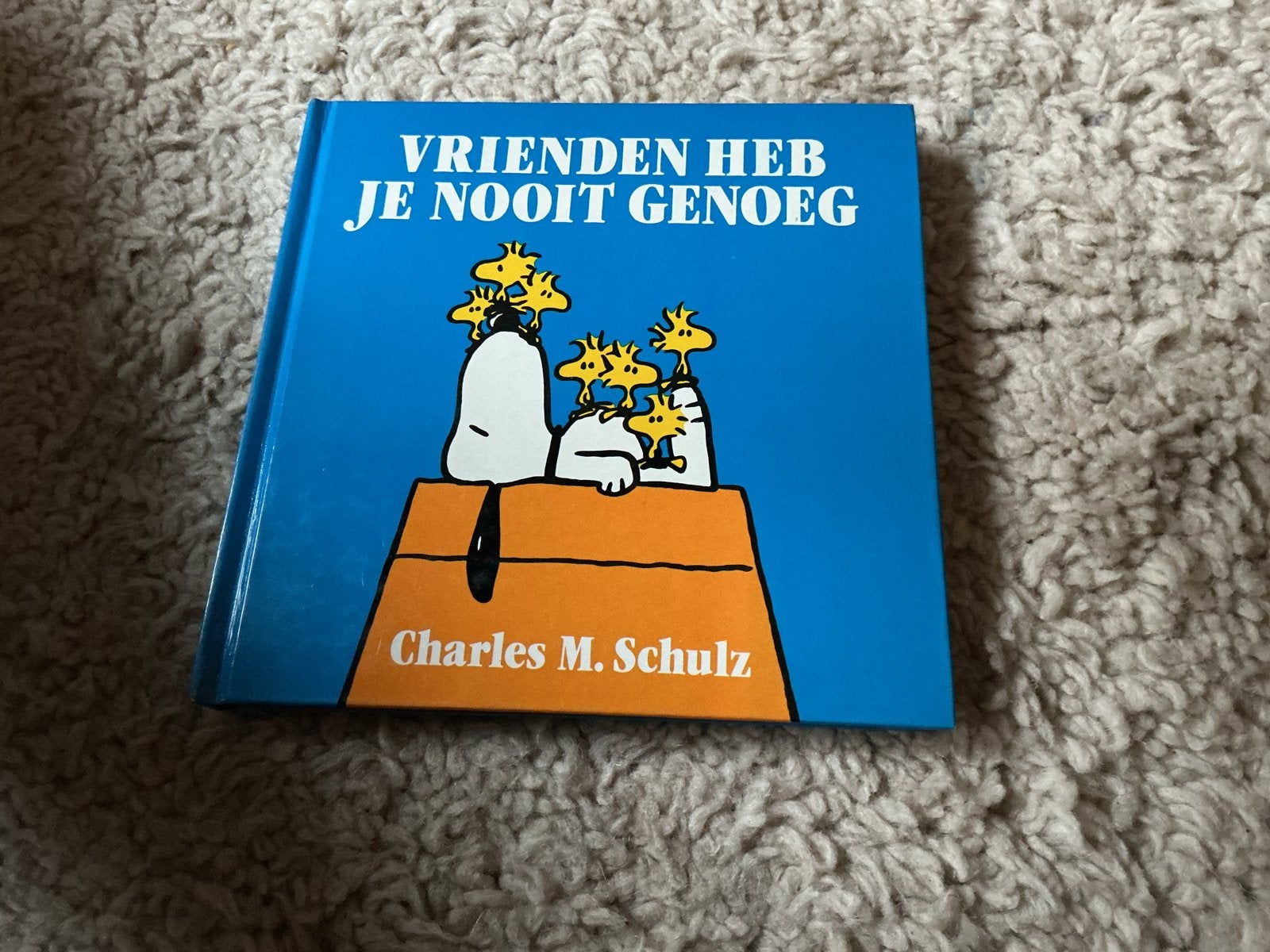 Snoopy stripboek: Vrienden heb je nooit genoeg opbr giro 555, Boeken, Eén stripboek, Ophalen of Verzenden, Zo goed als nieuw