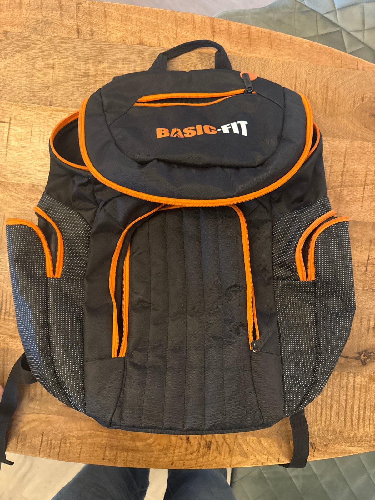 Basic-Fit rugzak - ideaal voor reizen, 1x gebruikt, Sieraden, Tassen en Uiterlijk, Tassen | Rugtassen, Ophalen, Zo goed als nieuw