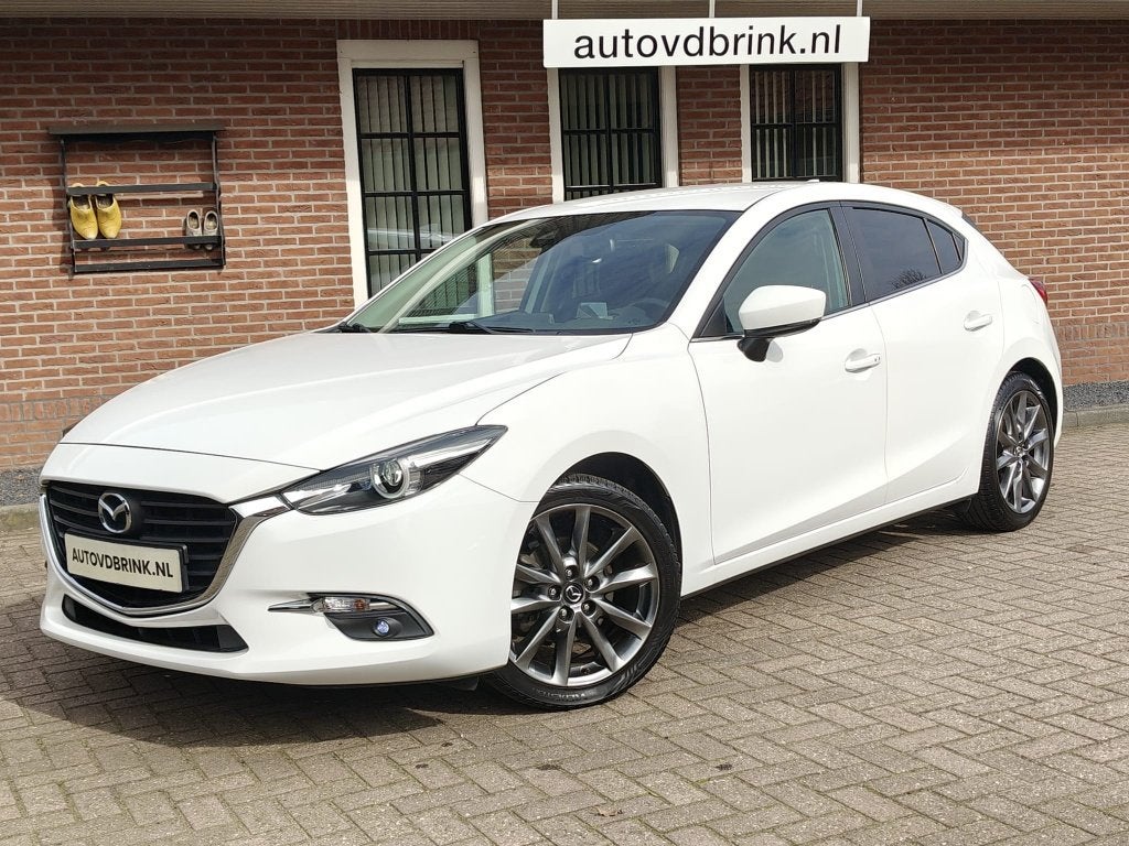 Mazda 3 2.0 S.A. 120 TS+, CARPLAY / ALL SEASON BANDEN / CAME, Voorwielaandrijving, 1998 cc, Gebruikt, 4 cilinders