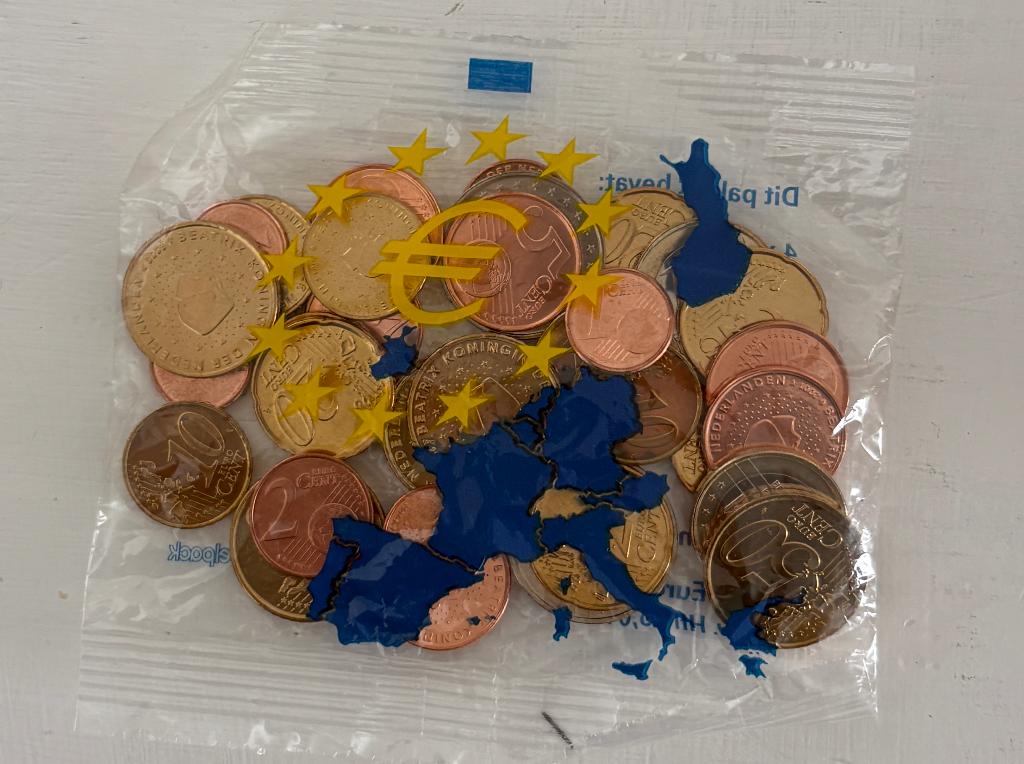 zakje 1e euromunten uit 2001, Postzegels en Munten, Munten | Europa | Euromunten, Ophalen of Verzenden, Overige landen, Overige waardes