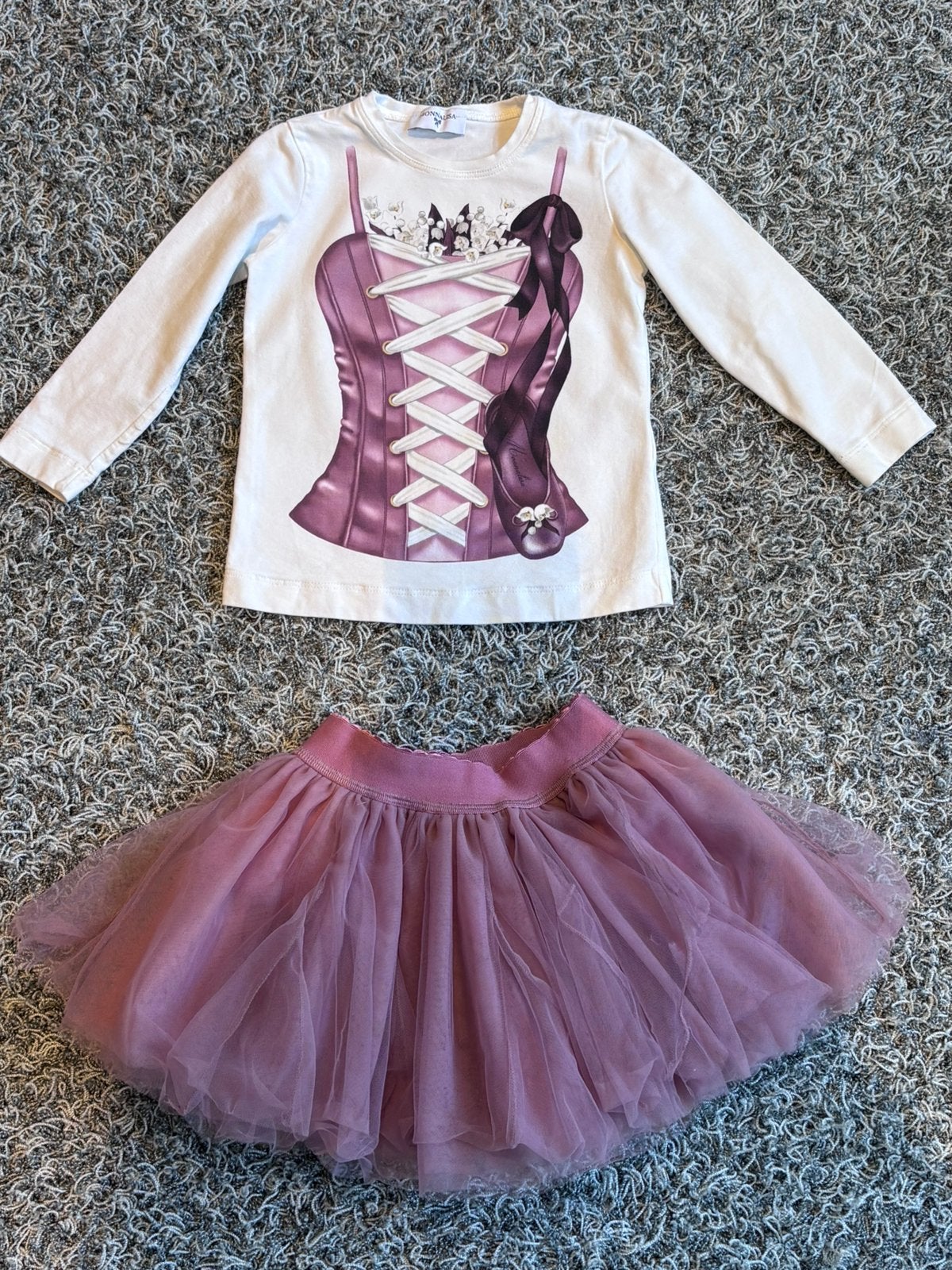 Monnalisa petticoat rok met bijpassend shirt 2 jaar, Kinderen en Baby's, Kinderkleding | Maat 92, Ophalen of Verzenden, Zo goed als nieuw
