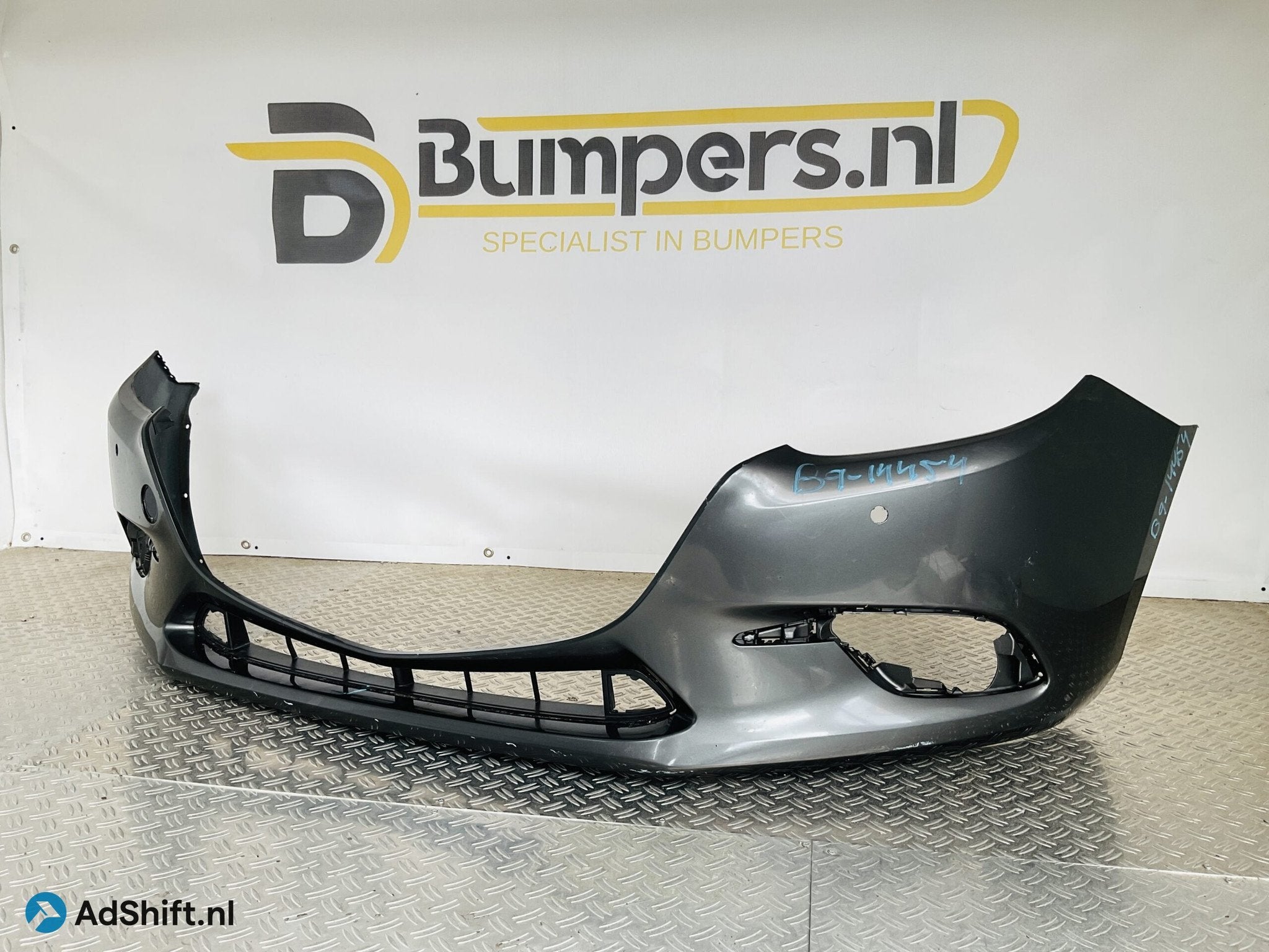 Bumper Mazda 3 2017-2019 B63B-50031 Voorbumper 2-B9-14454z, Bumper