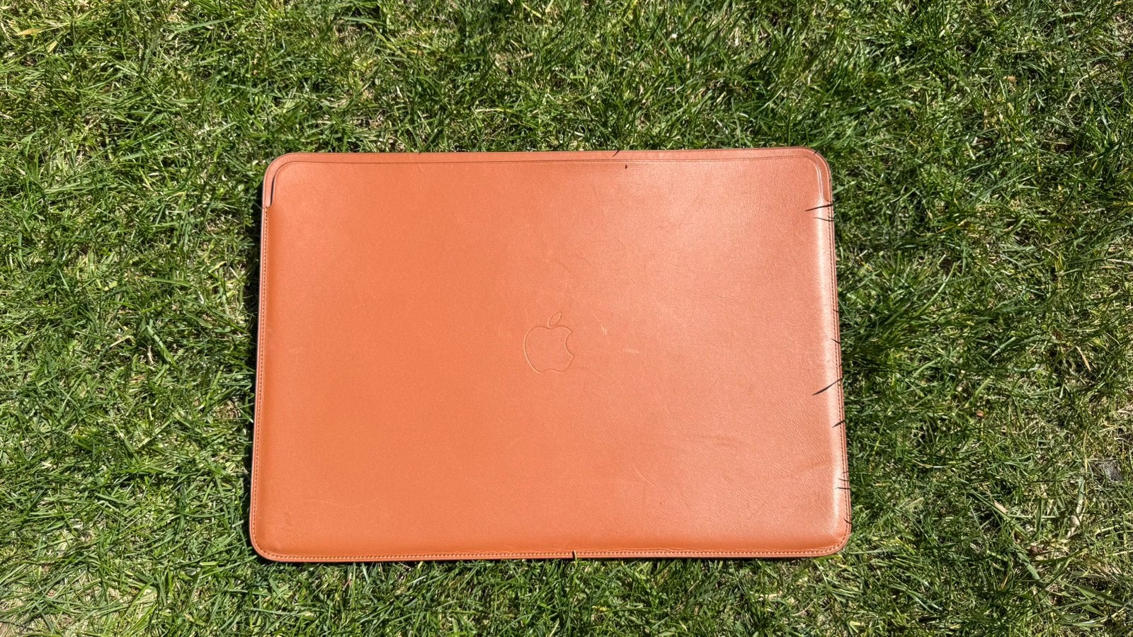 Apple leren sleeve cognac 16 inch, Ophalen of Verzenden, 15 inch, Zo goed als nieuw, Apple