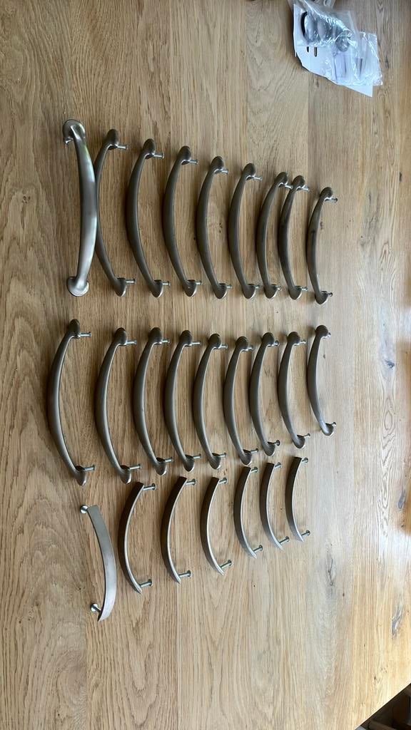 Metalen rvs Keukenknoppen deurgrepen deurgreep, Ophalen, Minder dan 50 cm, Zo goed als nieuw, Minder dan 100 cm