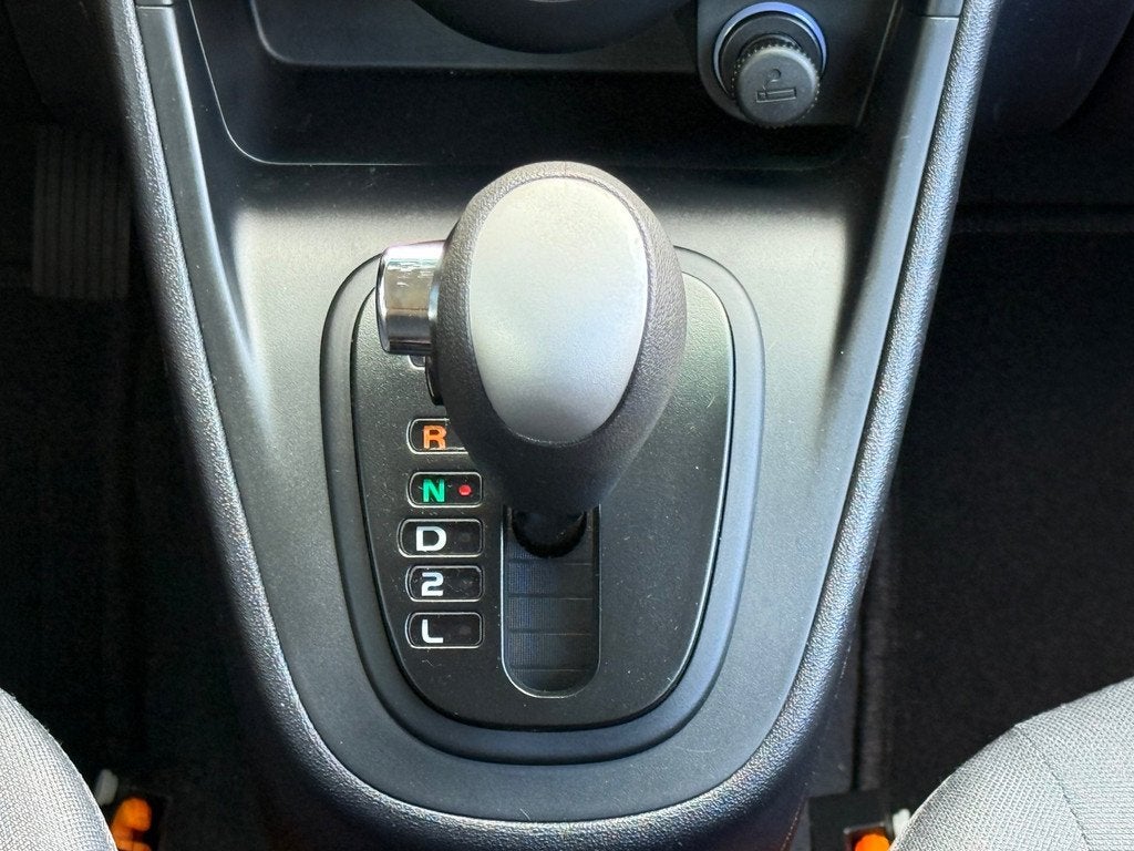 Hyundai I10 1.1 Dynamic Cool AUTOMAAT | AIRCO | 79dkm NAP, Auto's, Hyundai, Stof, Gebruikt, 4 cilinders, Blauw