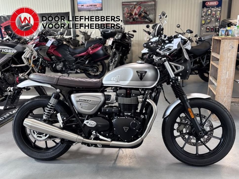 Triumph STREET TWIN (bj 2022) - Special Edition, 2 cilinders, Bedrijf, Meer dan 35 kW, Toermotor