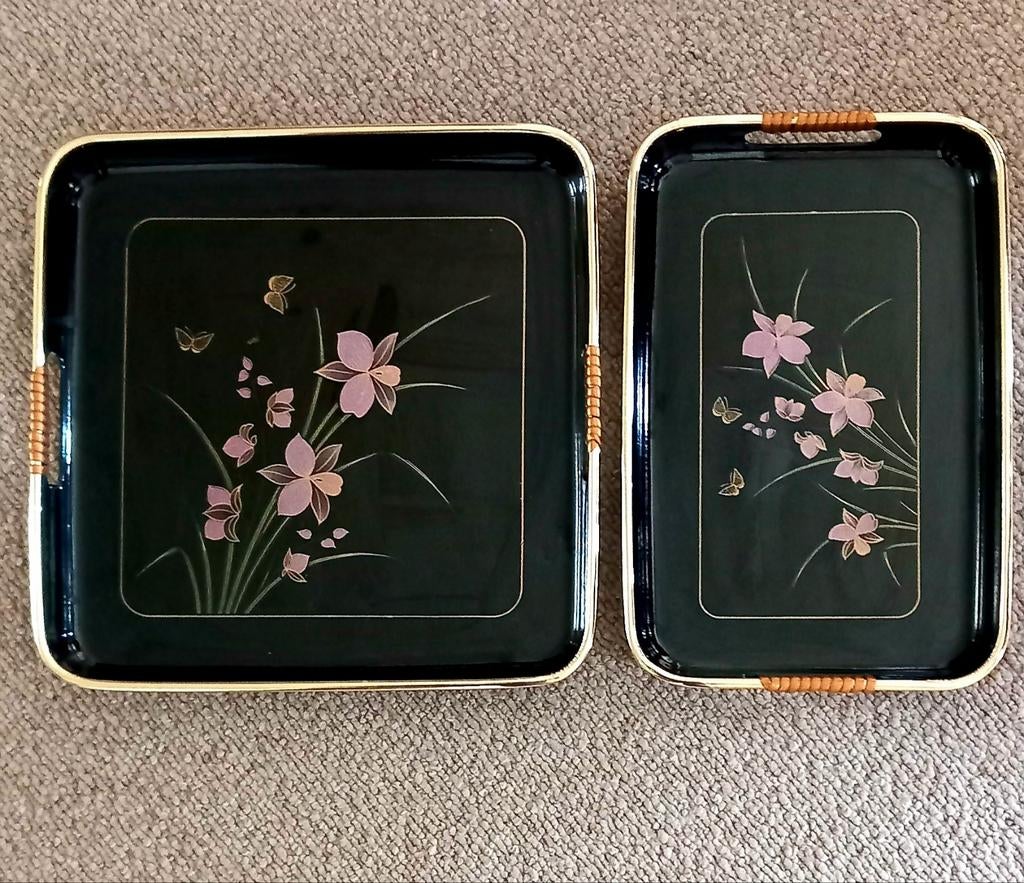 Dienbladenset /chinese lak 1970, Ophalen of Verzenden, Zo goed als nieuw, Glas of Kopje