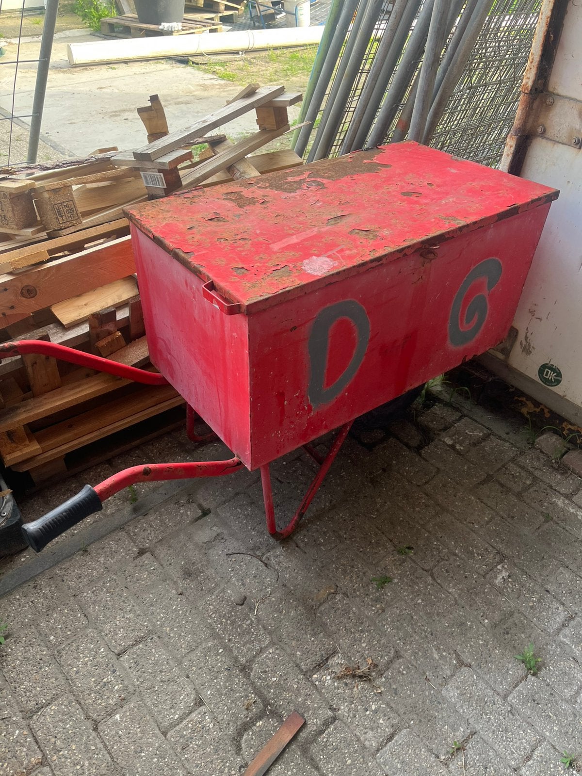 Mateiaal kruiwagen, 100 liter of meer, Ophalen of Verzenden, Zo goed als nieuw, Transportkar