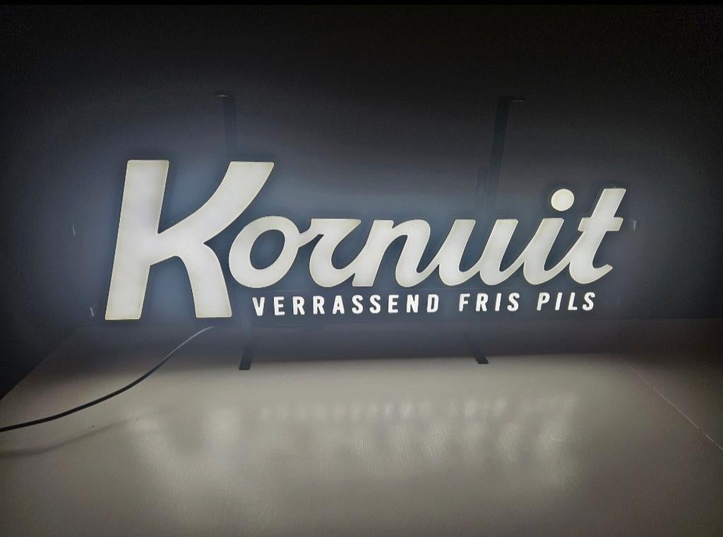 Kornuit Lichtbak/balk - Verrassend Fris Pils Reclamebord, Verzamelen, Ophalen of Verzenden, Zo goed als nieuw, Lichtbak of (neon) lamp